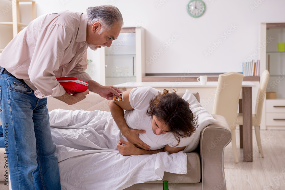 Fototapeta premium Man with drinking problem and the family