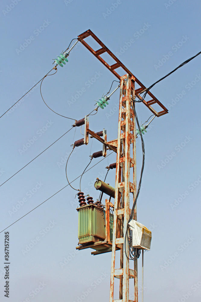 Transformateur électrique Stock Photo | Adobe Stock