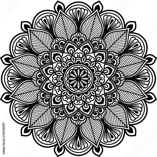 Fototapeta Naklejka Na Ścianę i Meble -  Circular mandala isolated for henna or tattoo. mandala for coloring book . mandala Islamic style . decorative mandala Design 