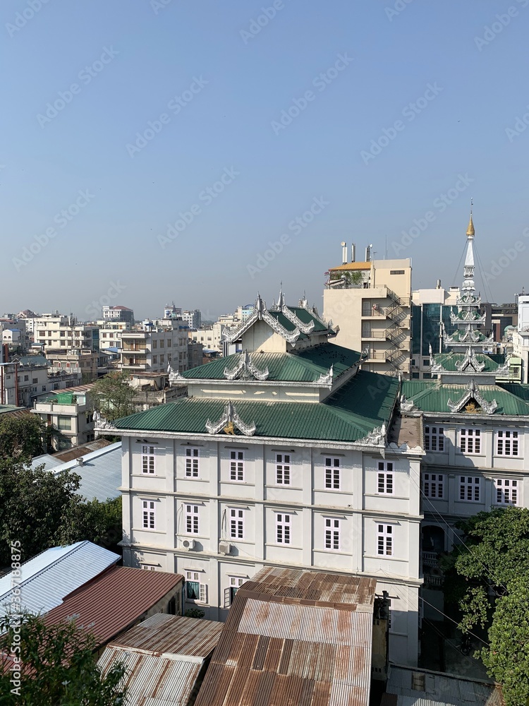 Fototapeta premium Paysage urbain à Mandalay, Myanmar 