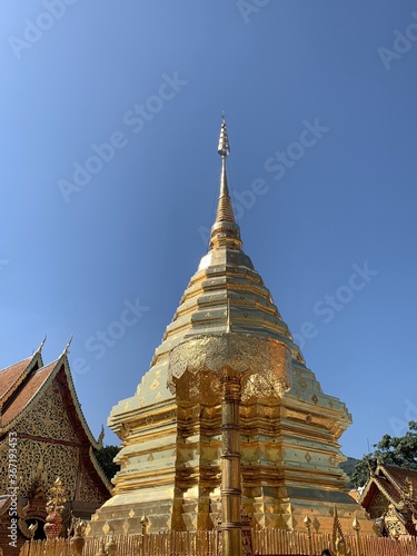 Stupa en or du Wat Phrathat Doi Suthep    Chiang Mai  Tha  lande