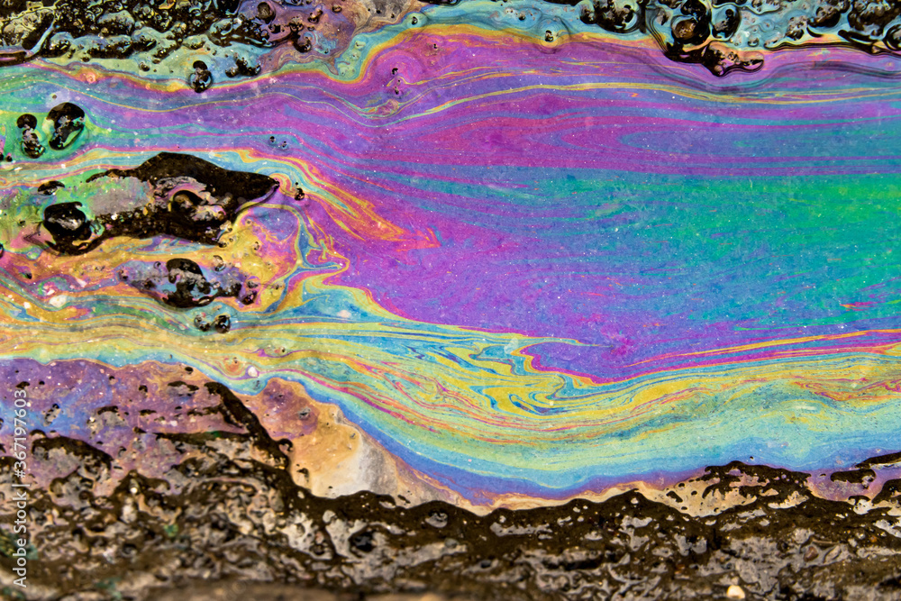 Colorful texture of slick industry oil fuel spilling water, Light ...