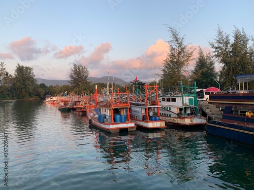 Port de pêche à Ko Pha Ngan, Thaïlande