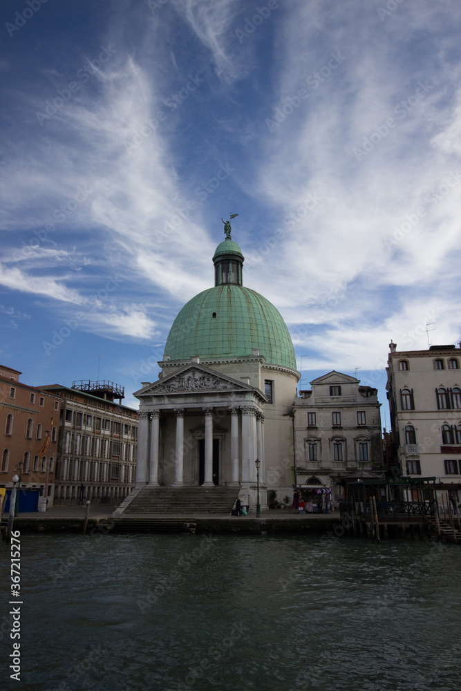 San Simeone Piccolo is a church in the sestiere of Santa Croce in Venice