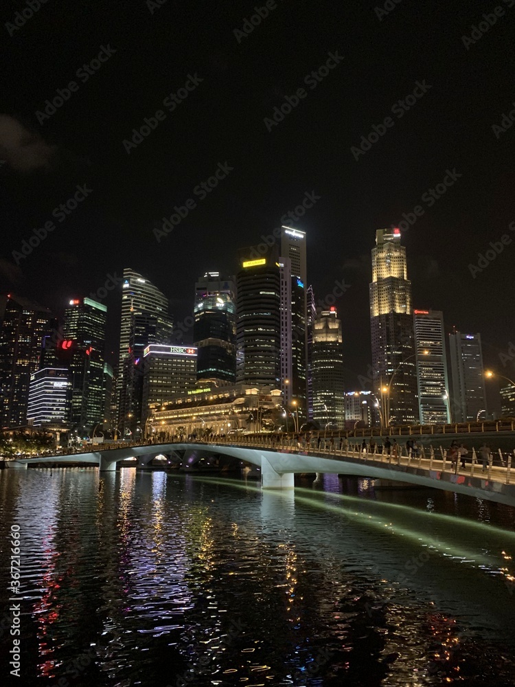 Baie de nuit à Singapour