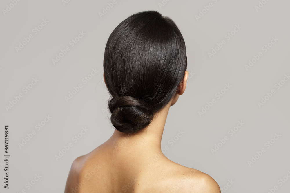 Simple tips on getting a slick back bun | Gallery posted by Sophia Romano |  Lemon8
