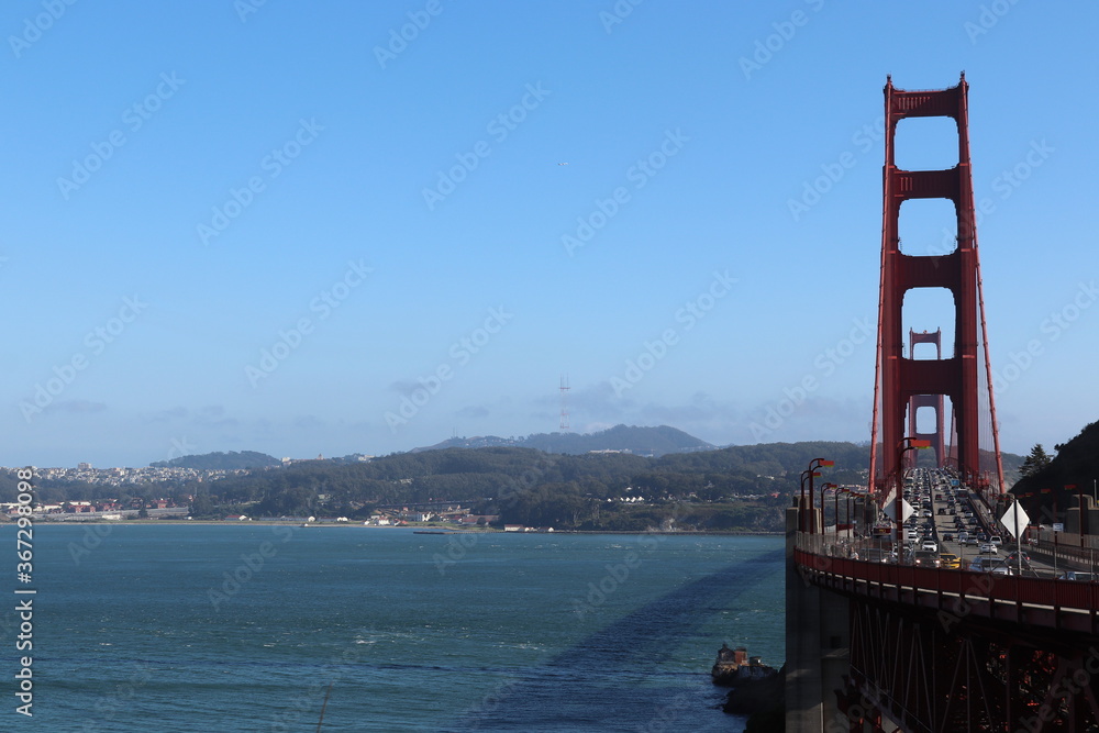 Naklejka premium golden gate bridge