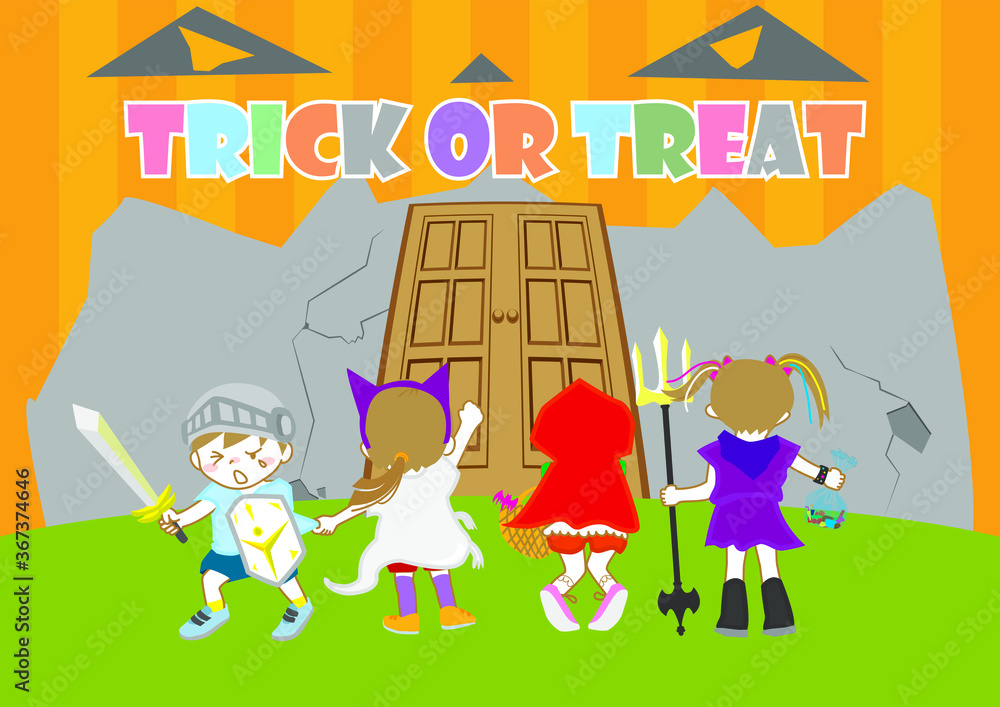 ハロウィンの子どもたちが扉の前で勇気を振り絞る後ろ姿。男の子は逃げ出そうとする。女の子強い。 ハロウィンの子どもたちが扉の前で勇気を振り絞る後ろ姿。男の子は逃げ出そうとする。女の子強い。