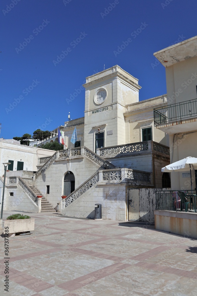 Santa Cesarea Terme - Municipio di mattina