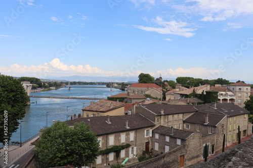 vue des toîts de Tournon, ville de Tournon sur Rhône, département de l'Ardèche, France