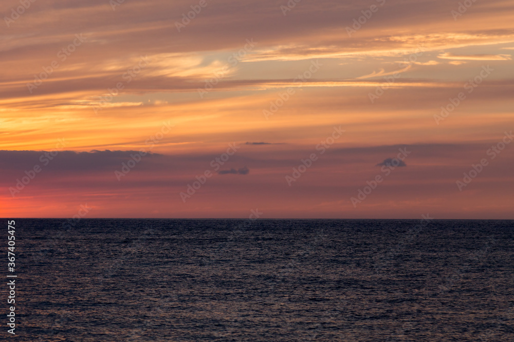 view of the horizon of beautiful sunset at sunset in the sea