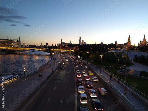 Кремль. Вид с Парящего моста в парке "Зарядье"