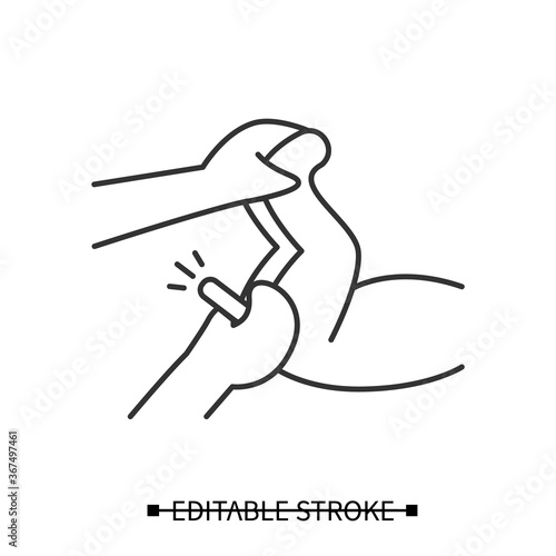 Baby temperature check icon. Baby rectal body heat measurement linear pictogram. Concept of healthcare instructions for parents and newborns covid symptoms check. Editable stroke vector illustration