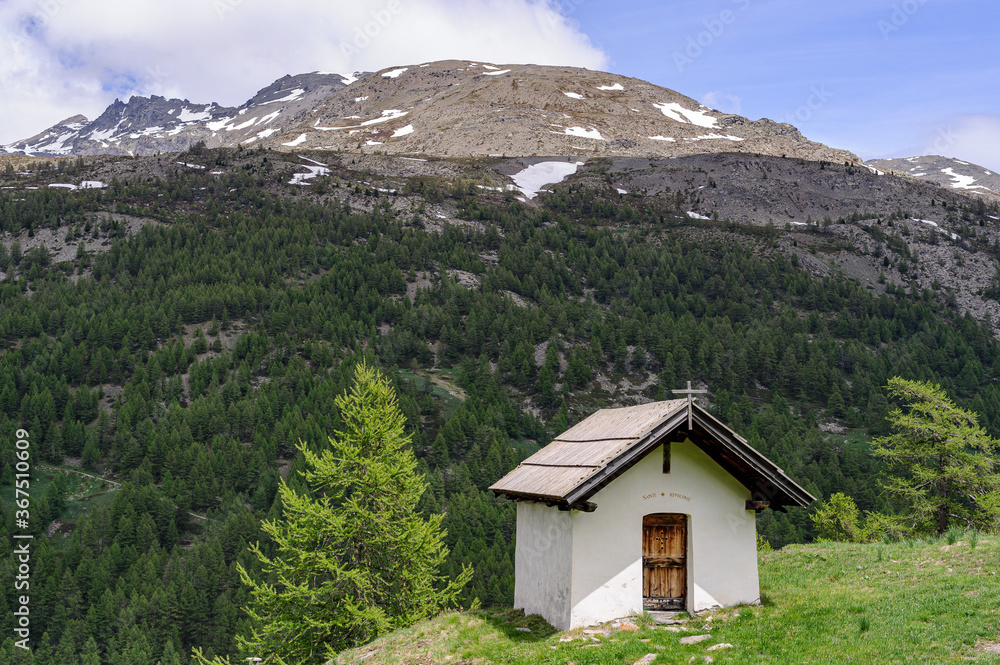 Small isolated chapel, lost in the mountains in the Hautes-Alpes.