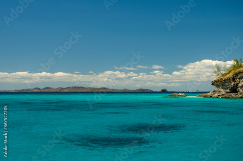 Lagon paradisiaque de l'île de Tsarabanjina, archipel Mitsio - Madagascar