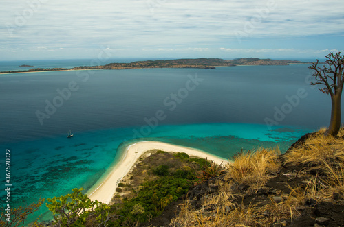 Point de vue depuis l   le d Ankarea  archipel Mitsio - Madagascar