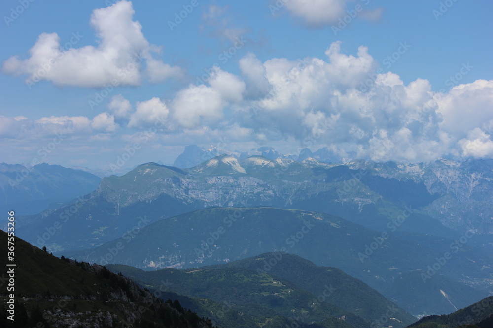 Fototapeta premium clouds over the mountain