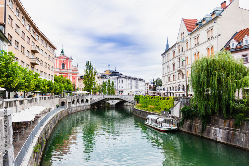 Naklejka premium Liubliana - Slovenia