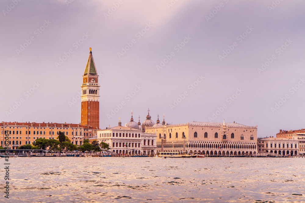 Obraz premium The beautiful city of Venice in Italy seen from the boat.