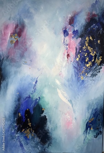 Un tableau abstrait en bleu