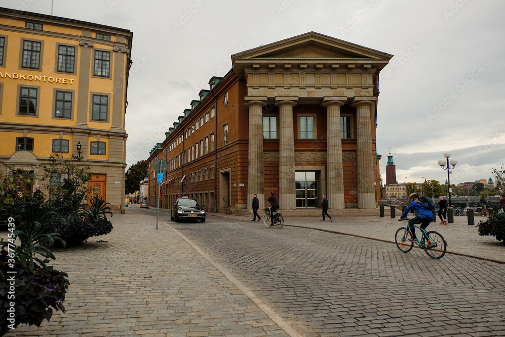 Fototapeta premium Sweden. Stockholm. Houses and streets of Stockholm. Autumn cityscape. September 17, 2018
