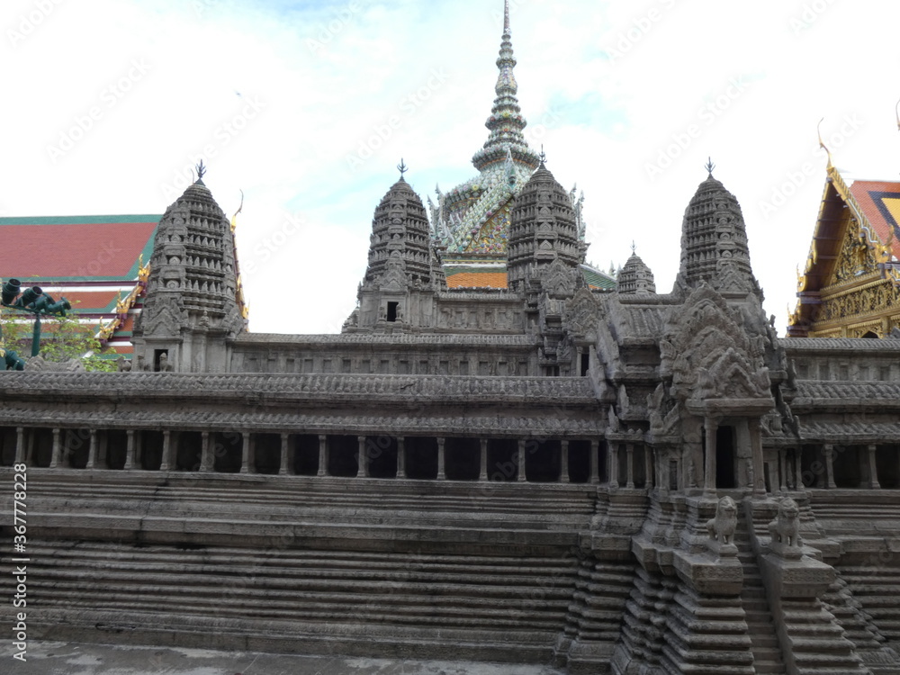 Churches and pagodas, Phra Kaew temple