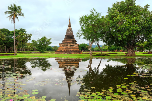 Wat Mahathat temple complex  Sukhothai Historical Park  Thailand