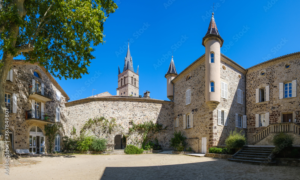 France, Ardèche (07), le château de Blou, village de Thueyts. 