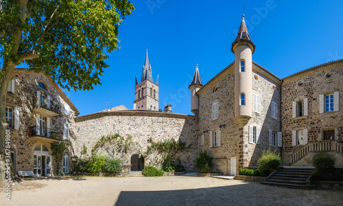 France, Ardèche (07), le château de Blou, village de Thueyts. 