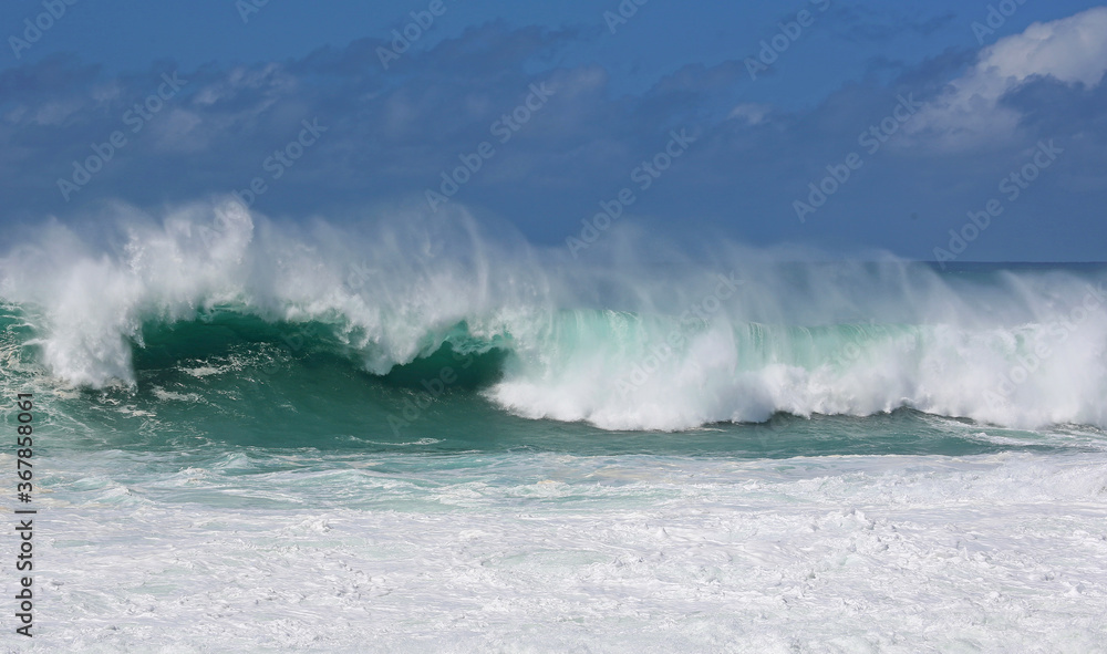 Mist over green wave - Oahu, Hawaii Mist over green wave - Oahu, Hawaii