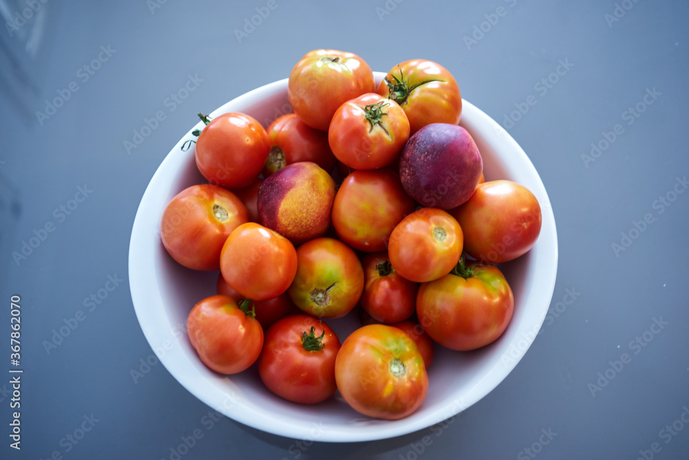 bowl of tomatoes bowl of tomatoes