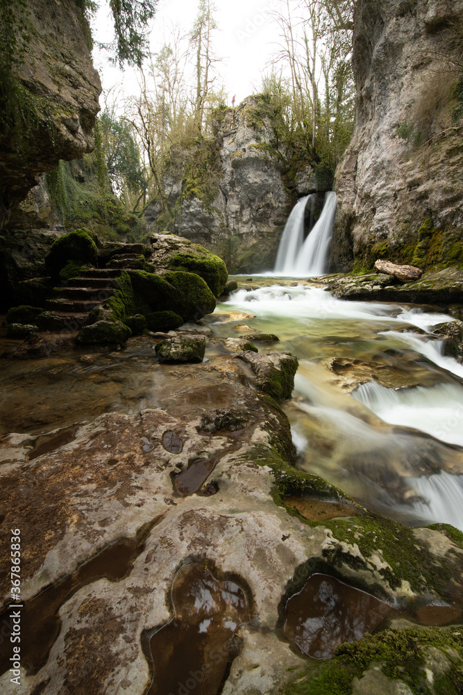 Obraz premium Waadt Tine de Conflens