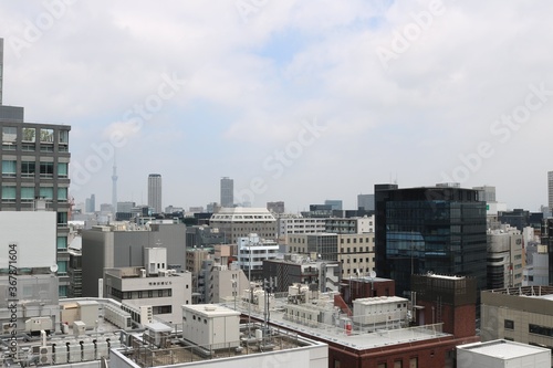 大都会東京の高層ビルの街並み