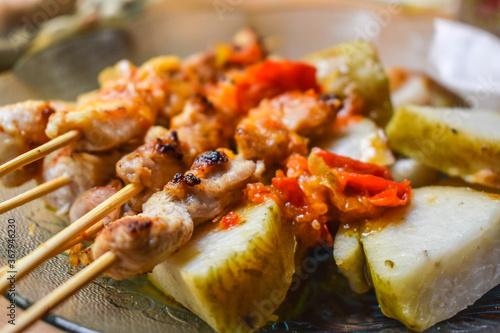 food, delicious, taichan, meal, healthy, plate, dish, fresh, sate, gourmet, lunch, vegetable, satay chicken, satay taichan, taichan satay, sate taichan, tasty, indonesian, chicken, dinner, cuisine, in photo