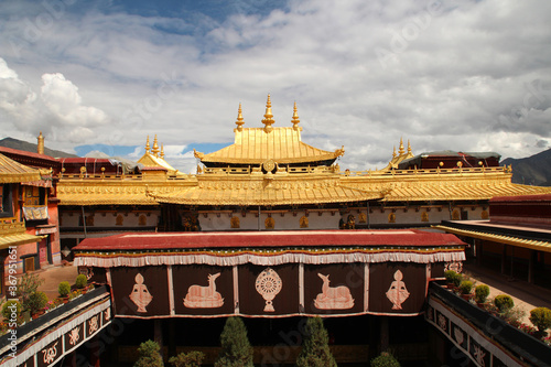 Gilded roof at Jokhang Temple in Lhasa  Tibet  China