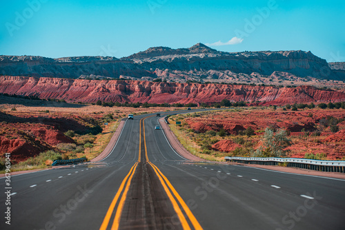 Asphalt road. Scenic highway in Arizona-Utah, America.