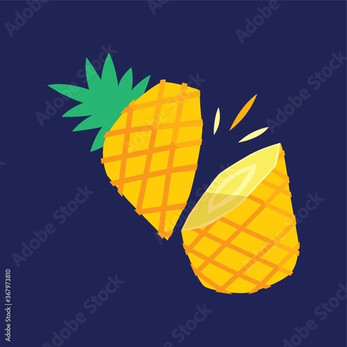 sliced pineapple