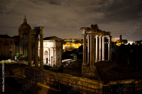 Forum Romanum di notte