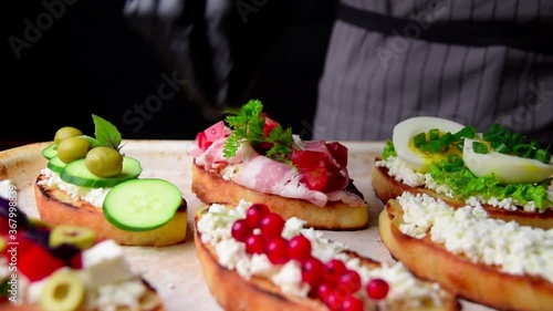 Tracking of Bruschetta with different fillings