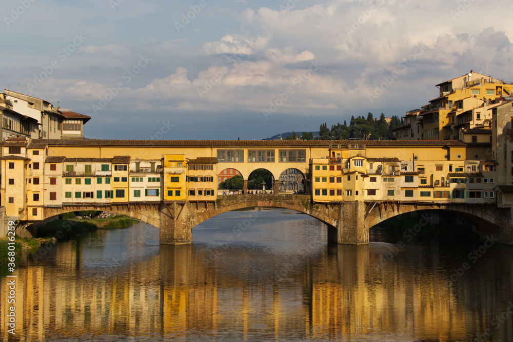 The beautiful Ponte Vecchio in Florence
