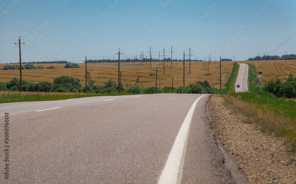 The road surface extends beyond the horizon. The road surface extends beyond the horizon.