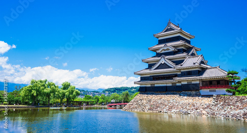 国宝　松本城　ワイド