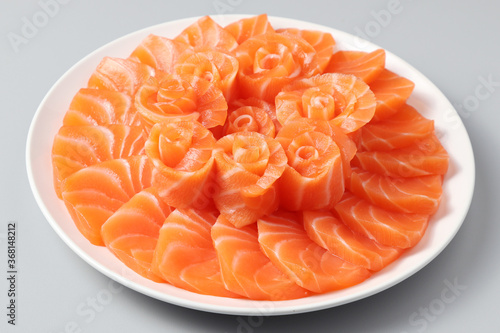 salmon sashimi flower