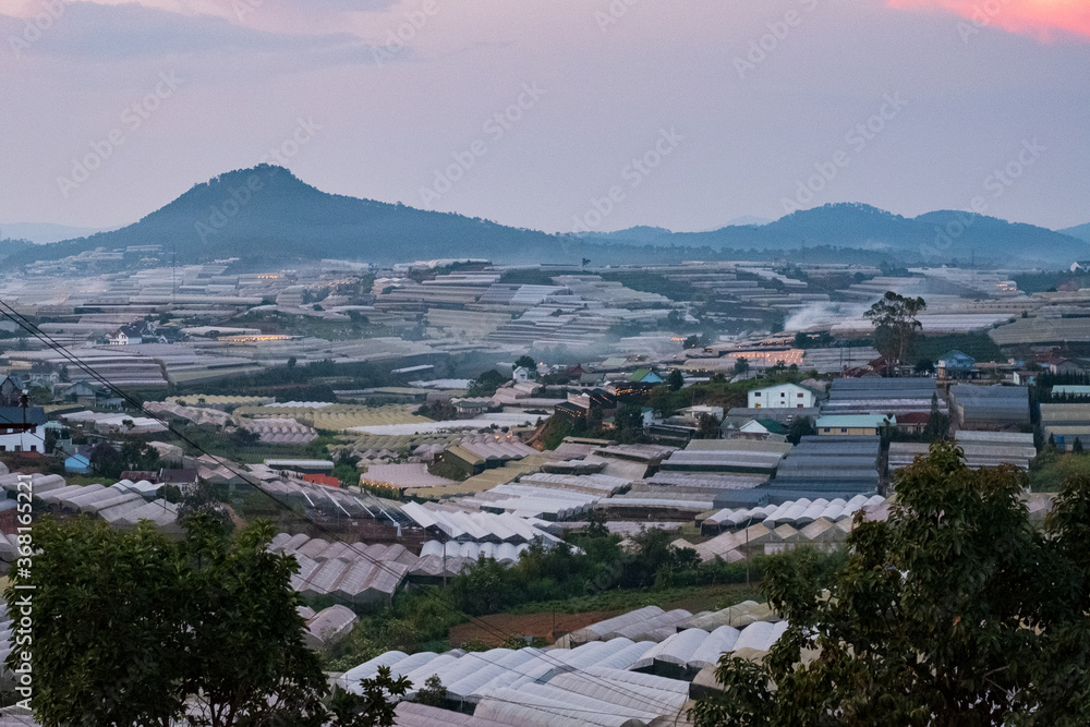 Fototapeta premium Mountain View of Dalat, Vietnam