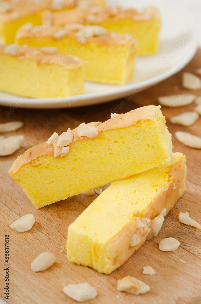 Delicious Soft Cake with almond