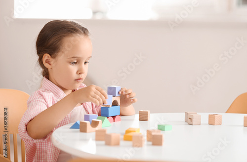 Little girl with autistic d...