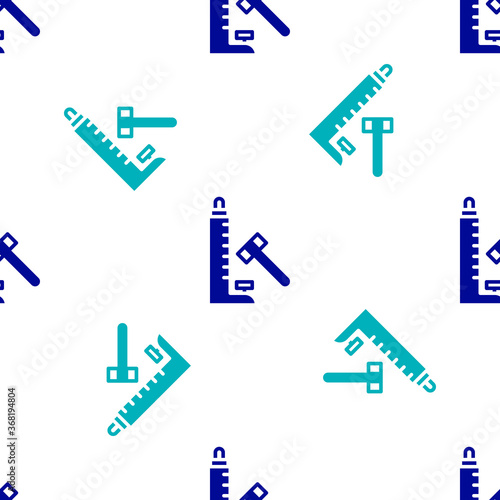Blue High striker attraction with big hammer icon isolated seamless pattern on white background. Attraction for measuring strength. Amusement park. Vector.