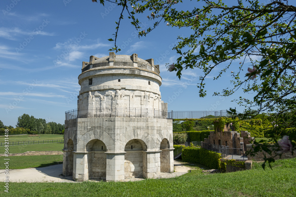 Obraz premium Mausoleum of Theodoric in Ravenna