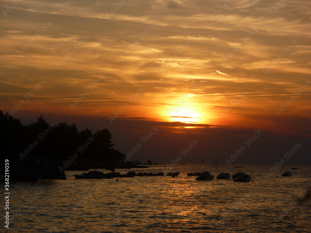 Malerischer Sonnenuntergang in Kroatien