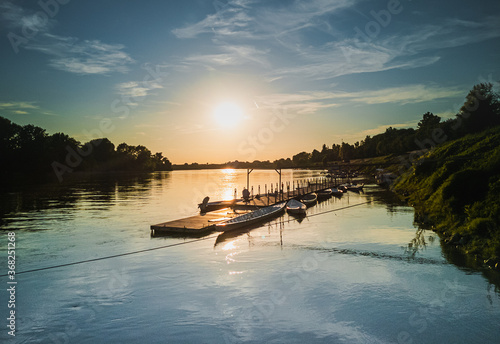 Foto Sunset on Po river, Cremona, Italy.